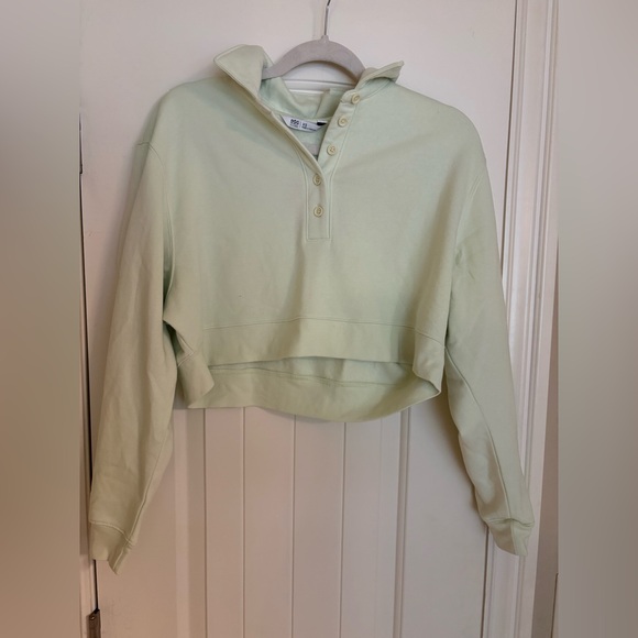 DSG Tops - NWT XS DSG Cropped Button Pullover in Pale Mint